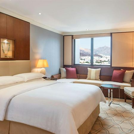 מוסקט Sheraton Oman Hotel מראה חיצוני תמונה Deluxe Room
