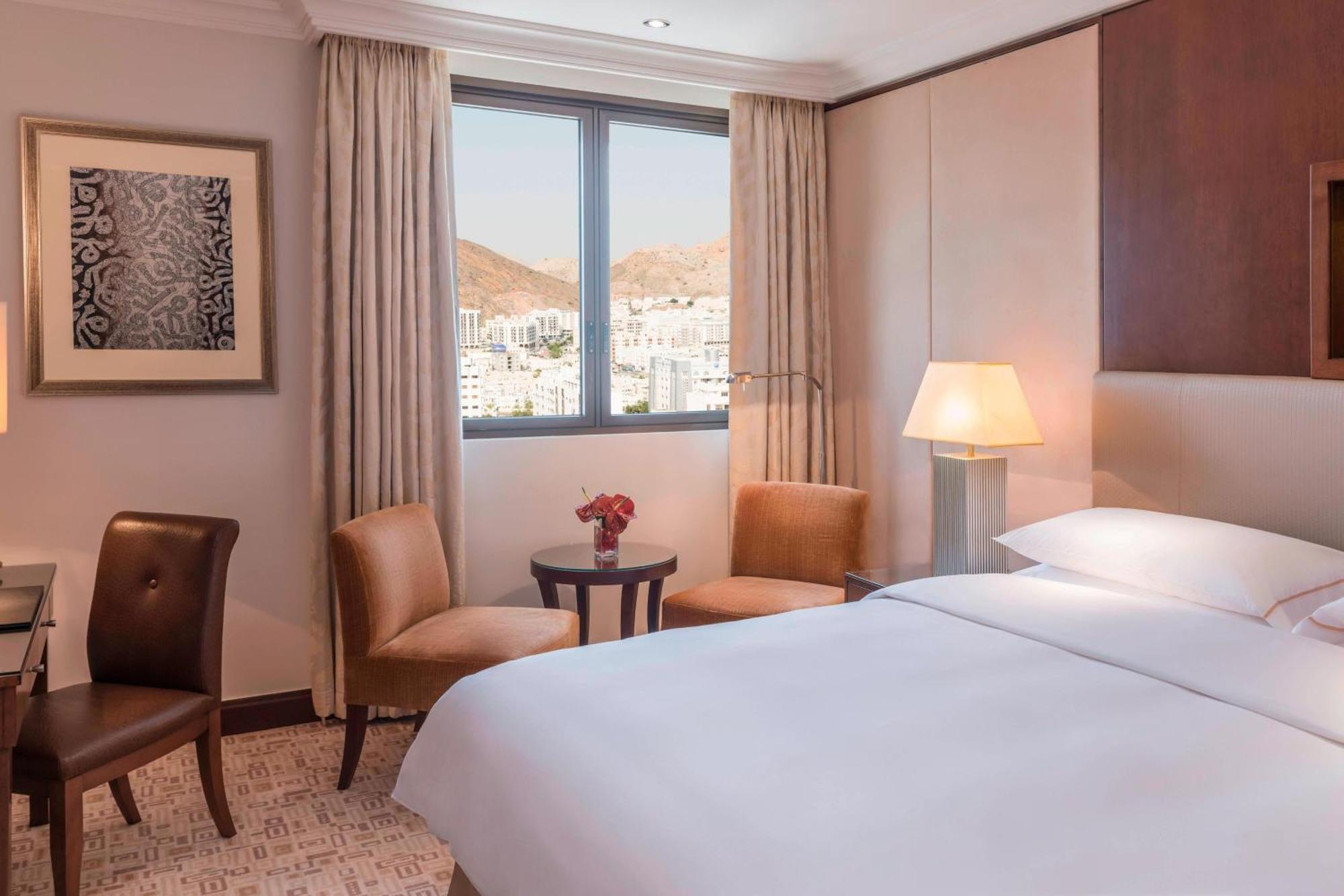 מוסקט Sheraton Oman Hotel מראה חיצוני תמונה Deluxe room